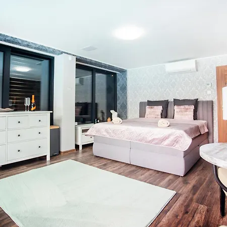 Avar Garden Holiday home Bratislava