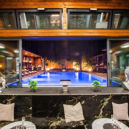 度假居 Avar Garden