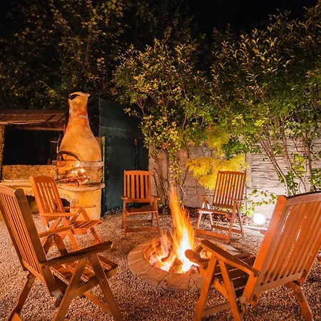 Avar Garden Nyaraló *