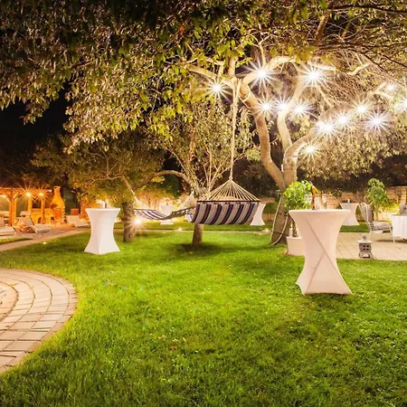 Avar Garden Semesterbostad Bratislava